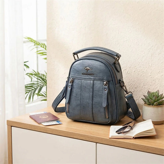 sac a dos femme sur meuble
